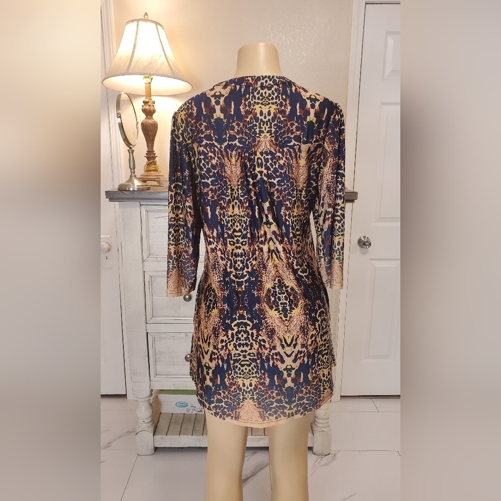 R&B Collection Size M Animal Print Tunic Dress - Picture 6 of 9